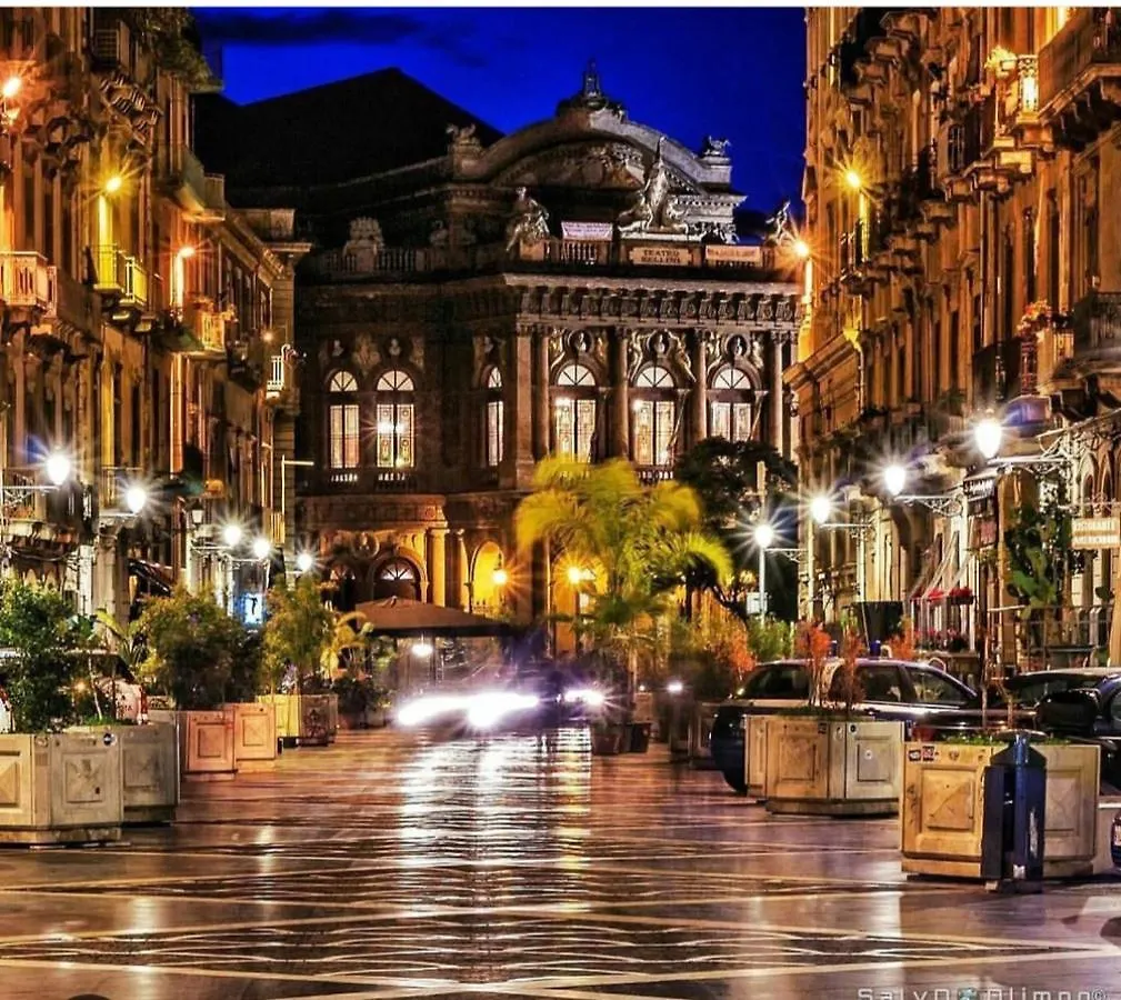Holiday home Dimora Lucia Majorana Villa Catania Italy